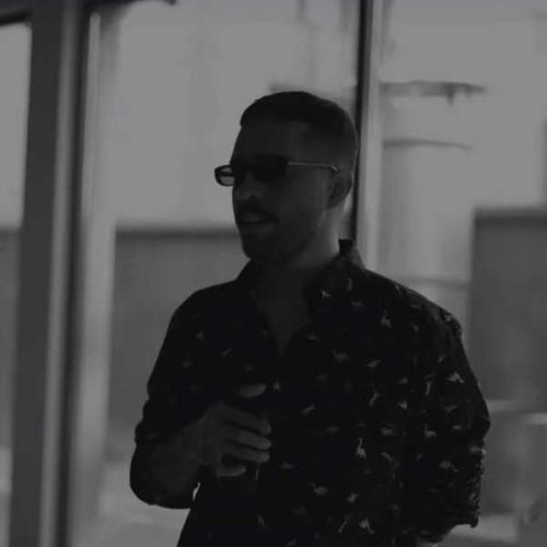 دانلود آهنگ شاید این آخرین دفعس من دنبالتم حامیم هوش مصنوعی دانلود آهنگ شاید این آخرین دفعس من دنبالتم حامیم هوش مصنوعی